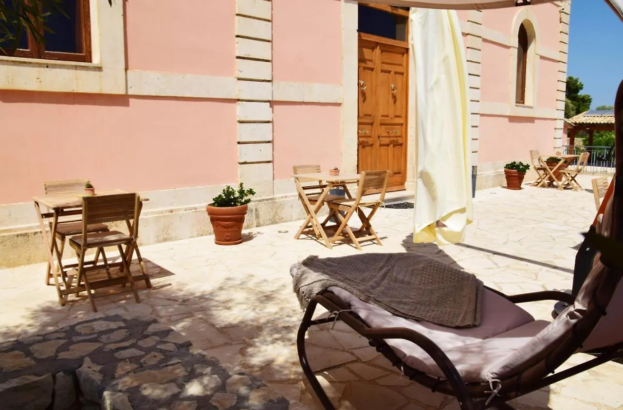 Bed and Breakfast Antico Casale Syracuse